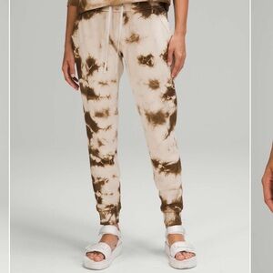 Lululemon warm down jogger earth dye size 12 EUC